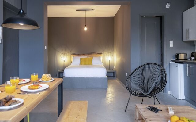 Boutique Studios & Apartments-by Avelink