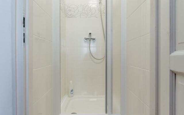 Budapest Apart-NAM-Queen Room