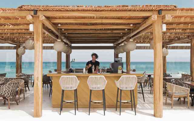 Mitsis Rinela Beach Hotel