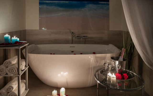 Elegante Apartments - Adults only