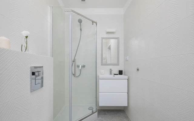 Comfortable Studio Apartments by Renters