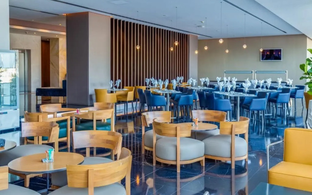 Sun Hall Hotel