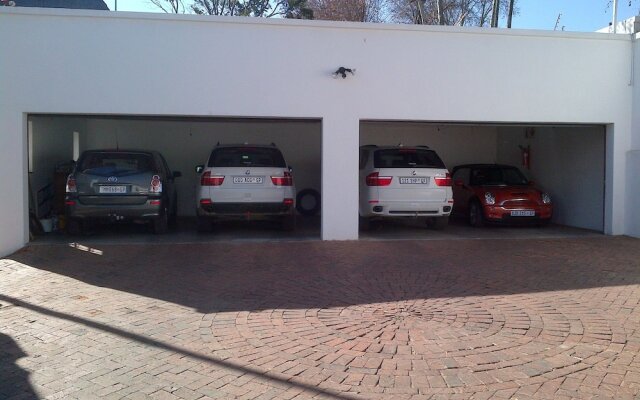 77 On 8th Rosebank