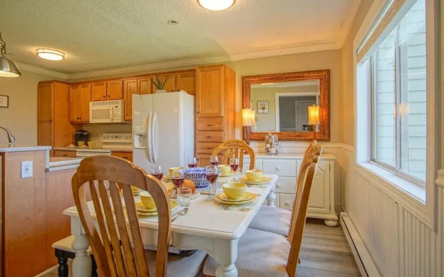 Summit 107b 3Br Condo