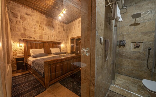 Belenus Cave Hotel