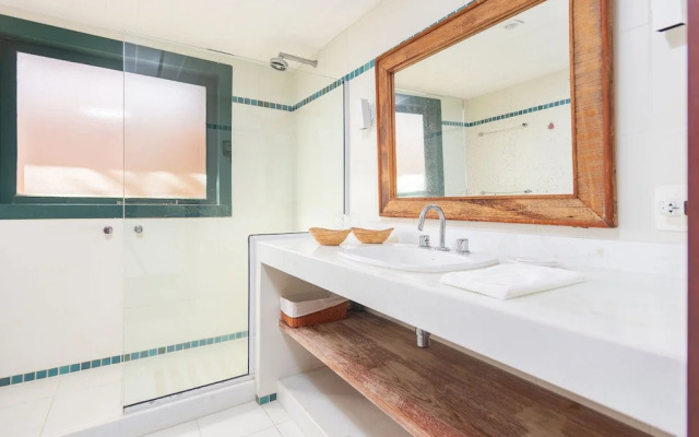 Bz81 Pé na areia na Praia da Ferradura