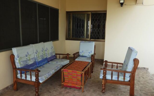 Nimohs' Holiday Home Mccarthy Hill Accra-ghana With Acs