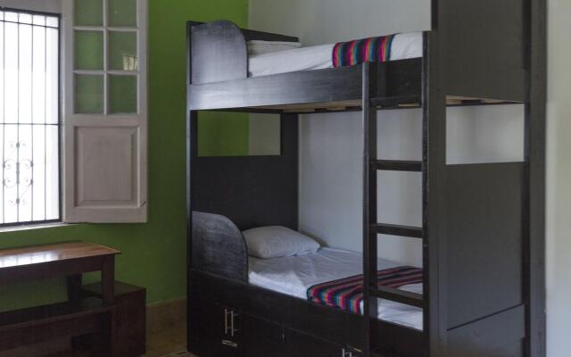 Hostal Rosa Mexicano - Hostel