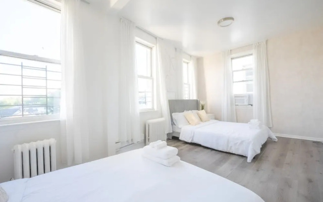 Luxury NY Home 3BR with Easy Parking