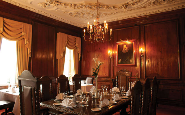 The Royal Hotel