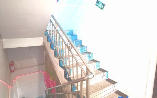 Xiya Bay Hotel (Chuxiong taiyangli Park store)
