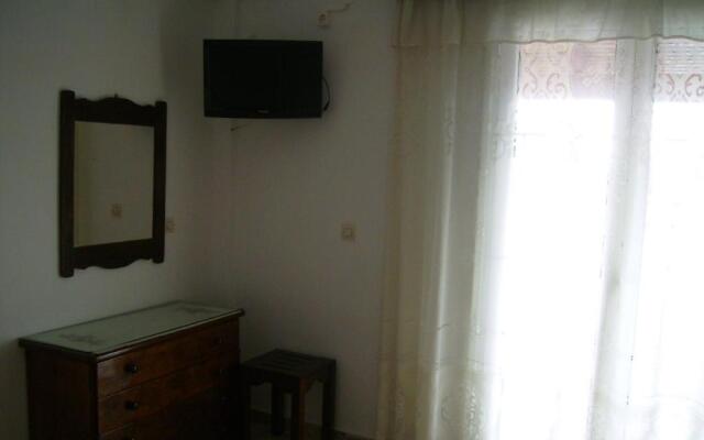 Gerekos Studios and Apartments
