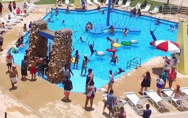 Colinas del Atlantico Vacational House 2nd Floor