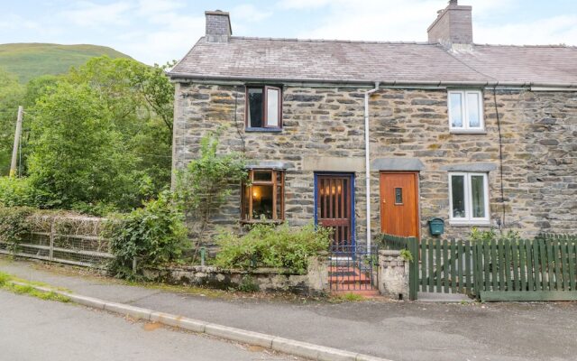 Dyfi Cottage