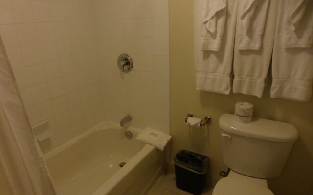 Super 8 by Wyndham Peterborough