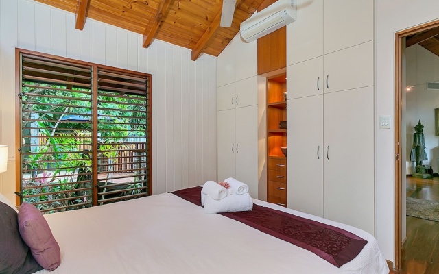 Wanggulay Treetops Cairns City – Guest Rooms – Cairns