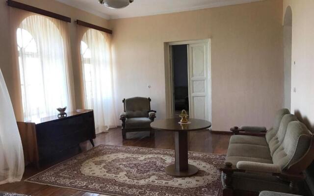 Family Hotel In Nukriani , 2km from Sighnaghi