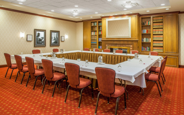 Hotel Indigo Minneapolis Downtown by IHG