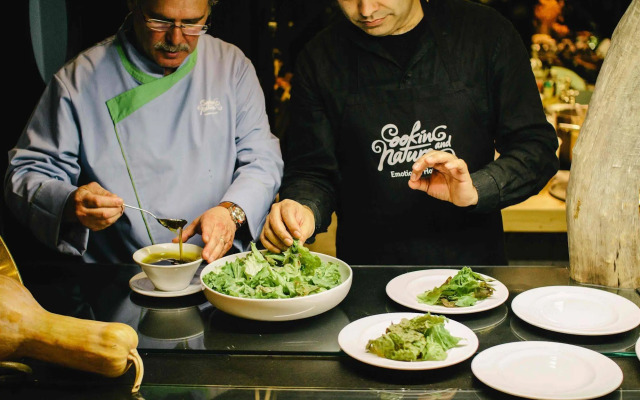 Cooking and Nature Emotional Hotel