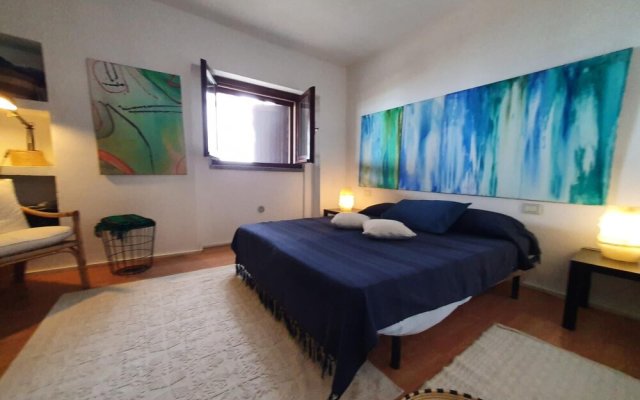 La Ciaccia House Holiday Apartment 4 Beds Directly on the sea