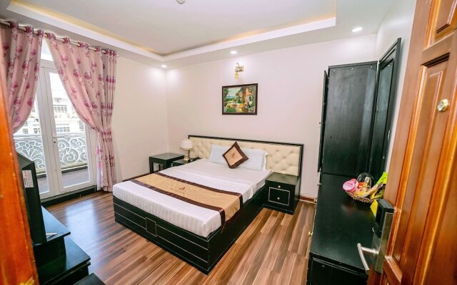 Vinh Hoi Hotel