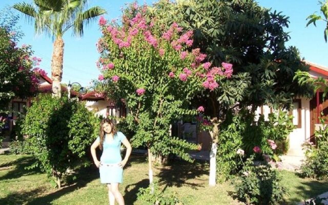 Hulusi Hotel