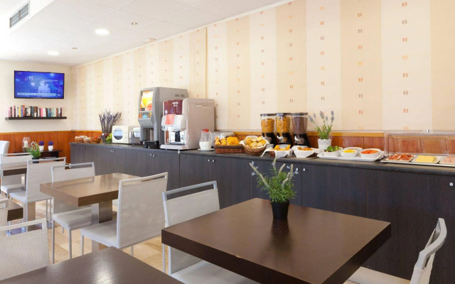 SM Hotel Turissa