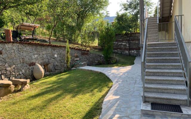 Guest House on Khandzteli 15