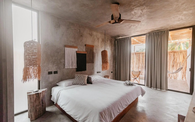 Dos Mares Barefoot Luxury