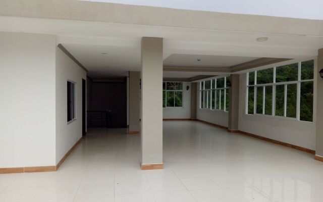 Thai Hoang Gia Hotel