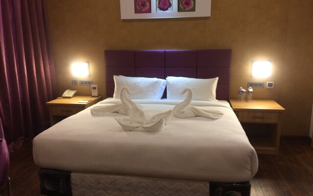 Ramee Strand Inn Hotel