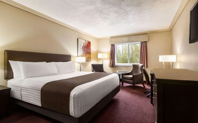 Atlantic Host Hotel, Trademark Collection by Wyndham