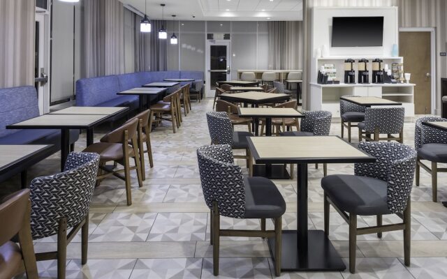 Hyatt Place Charlotte/University Research Park