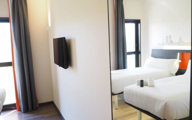 easyHotel Barcelona Fira