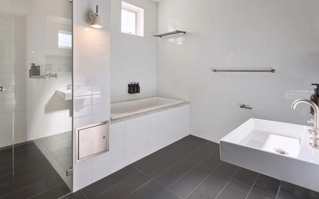 Harbour Rocks by Ode Hotels