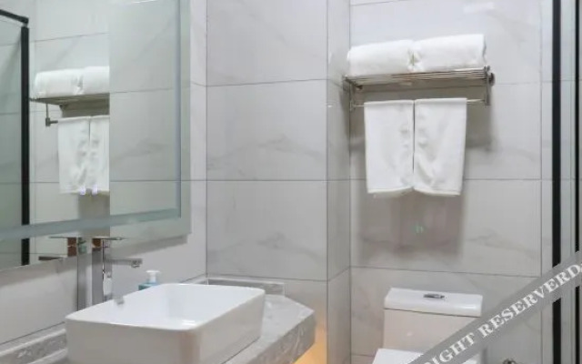 7 Days Premium Hotel ( Xiang - Dayun Road Branch)