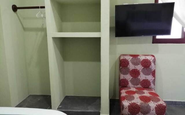 El Cihualteco Hotel Restaurante Bar