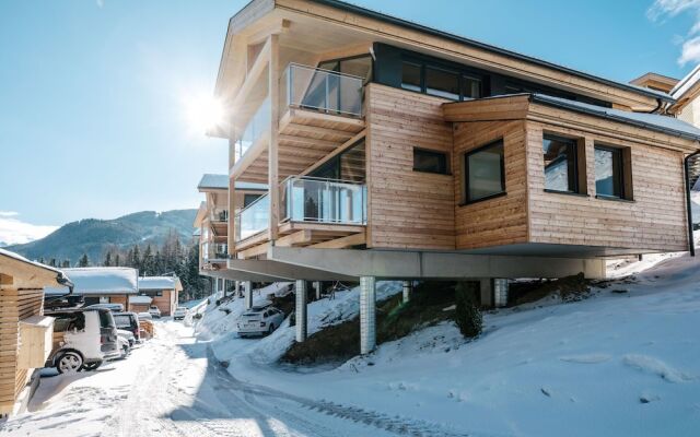 Chalet With Panoramic Sauna