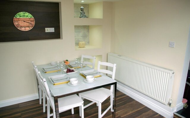 Humberstone House