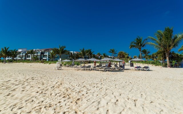 Z Casa Cielo 2 Bedroom Condo