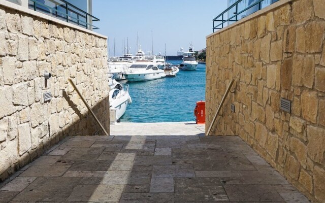 D22 Limassol Marina