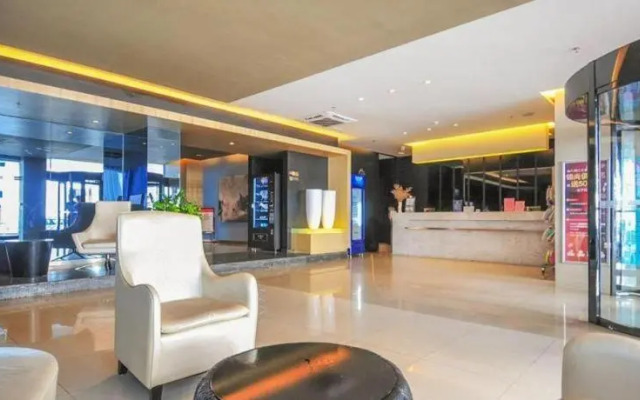 Jinjiang Inn - Sanya Hexi Road Pedestrian Street Hejing
