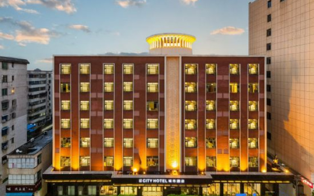 city hotel