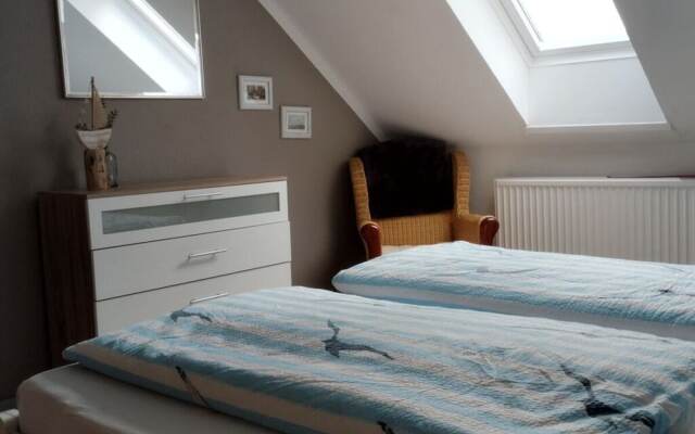 Long Comfortable Holiday Residence