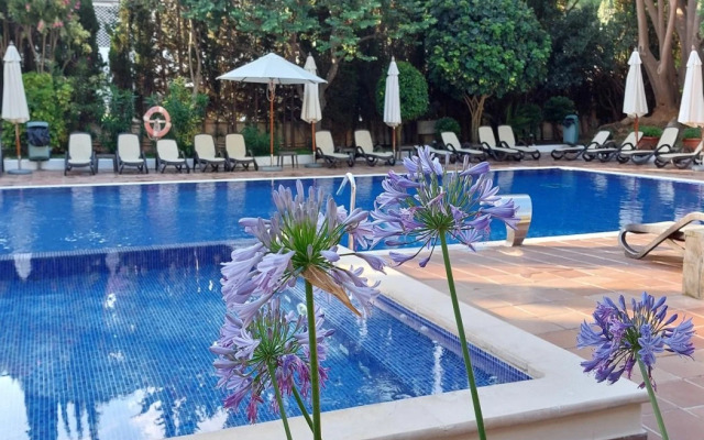 Hotel ROC Oberoy