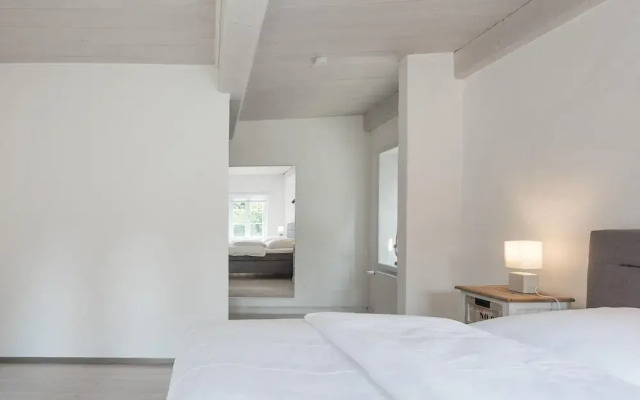 Stylische Ferienwohnung in Laendlicher Idylle