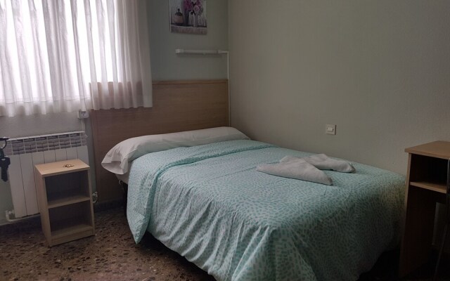 Hostal Milmarcos