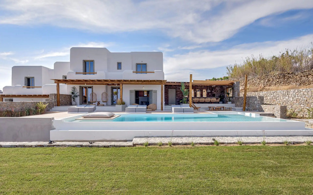 Villa Yasemin on the Rock