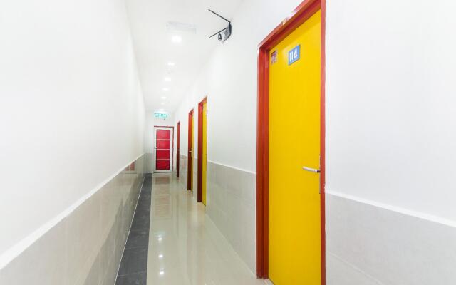 OYO 414 Adiff Palace Hotel