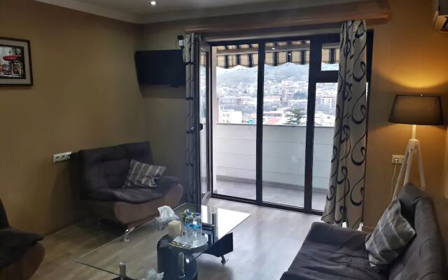 Avlabari City View Apartment